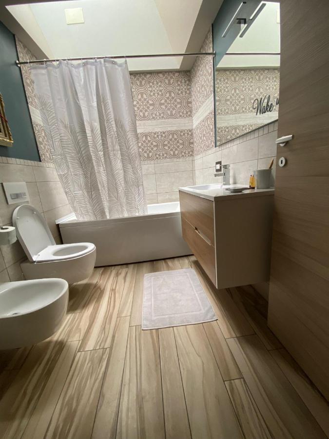 קומו La Locanda Dell'Architetto מראה חיצוני תמונה